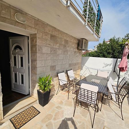 Villa Casablanca Supetar Buitenkant foto